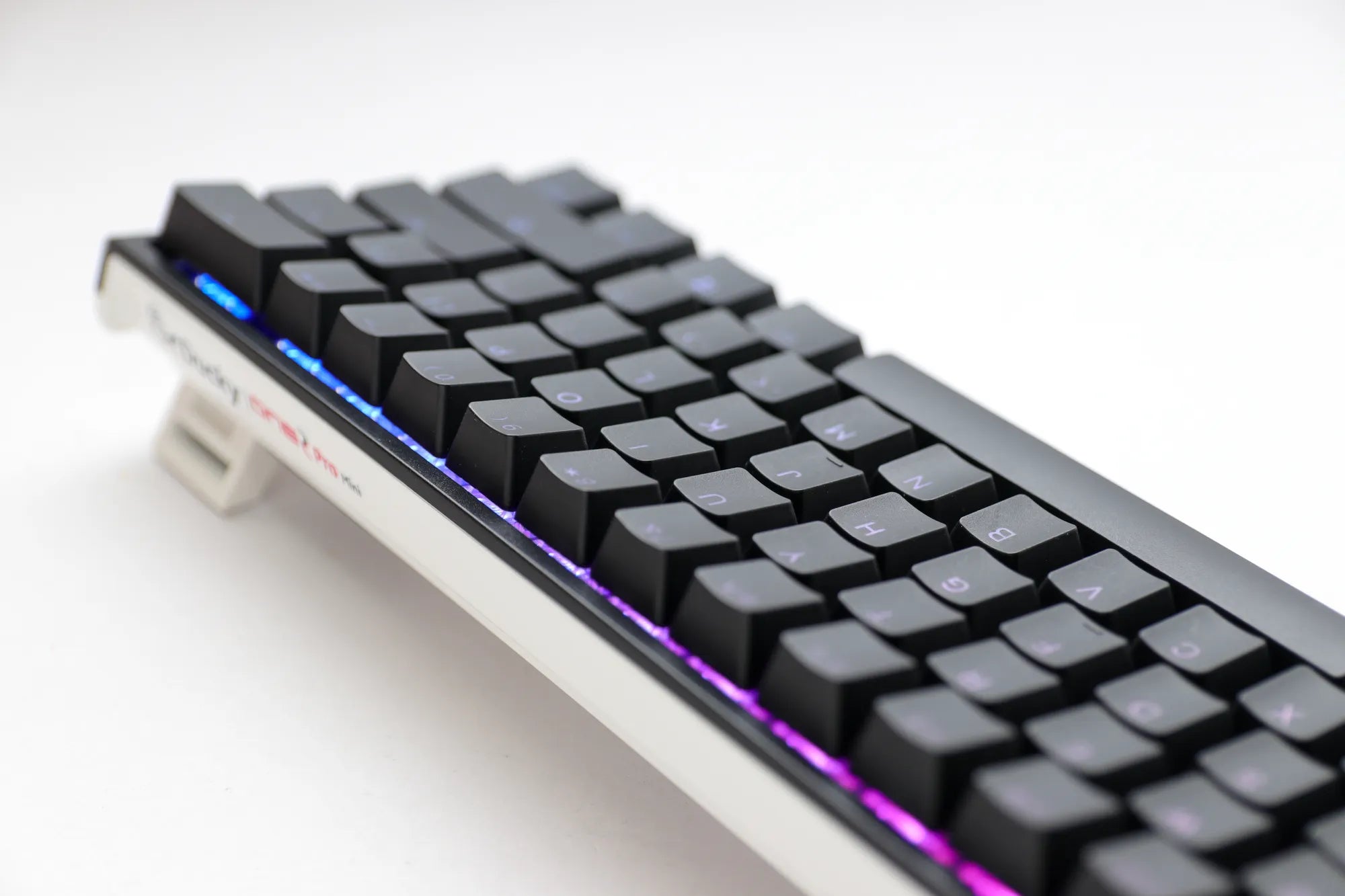 Rct PC Ducky Keyboard One 2 Pro 60% Mechanical Keyboard; RGB; Pbt Double Shot Keycaps Cherry Blue . image 3