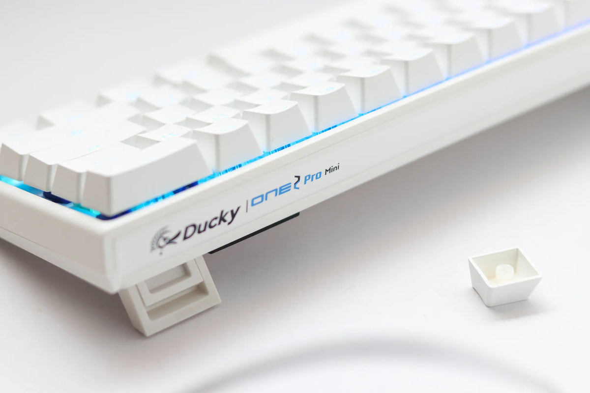 Aerocool Ducky Keyboard One 2 Pro 60% Mechanical Keyboard; RGB; Pbt Double Shot Keycaps White- Cherry Silver. image 3