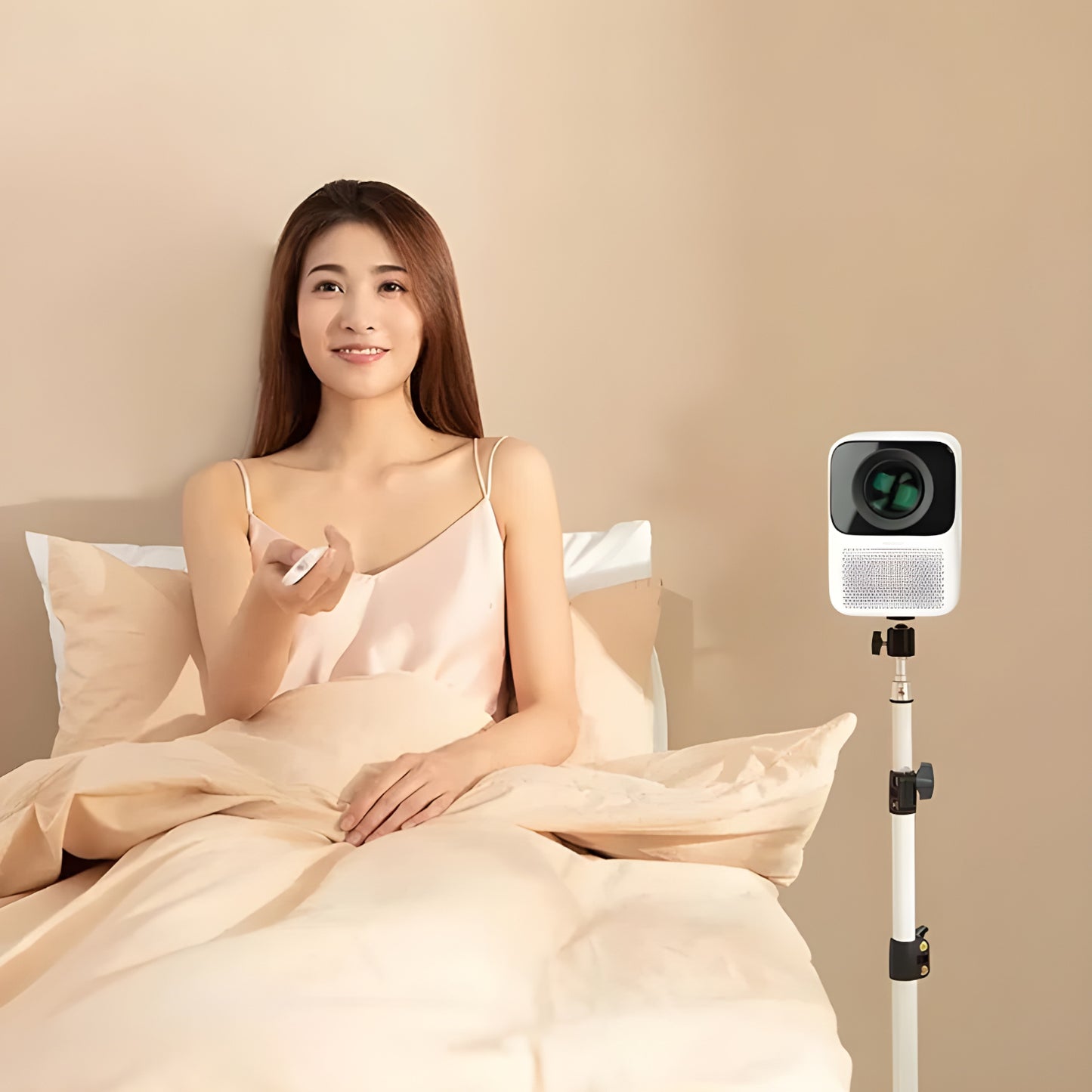 Wanbo Tripod Floor Stand White image 4