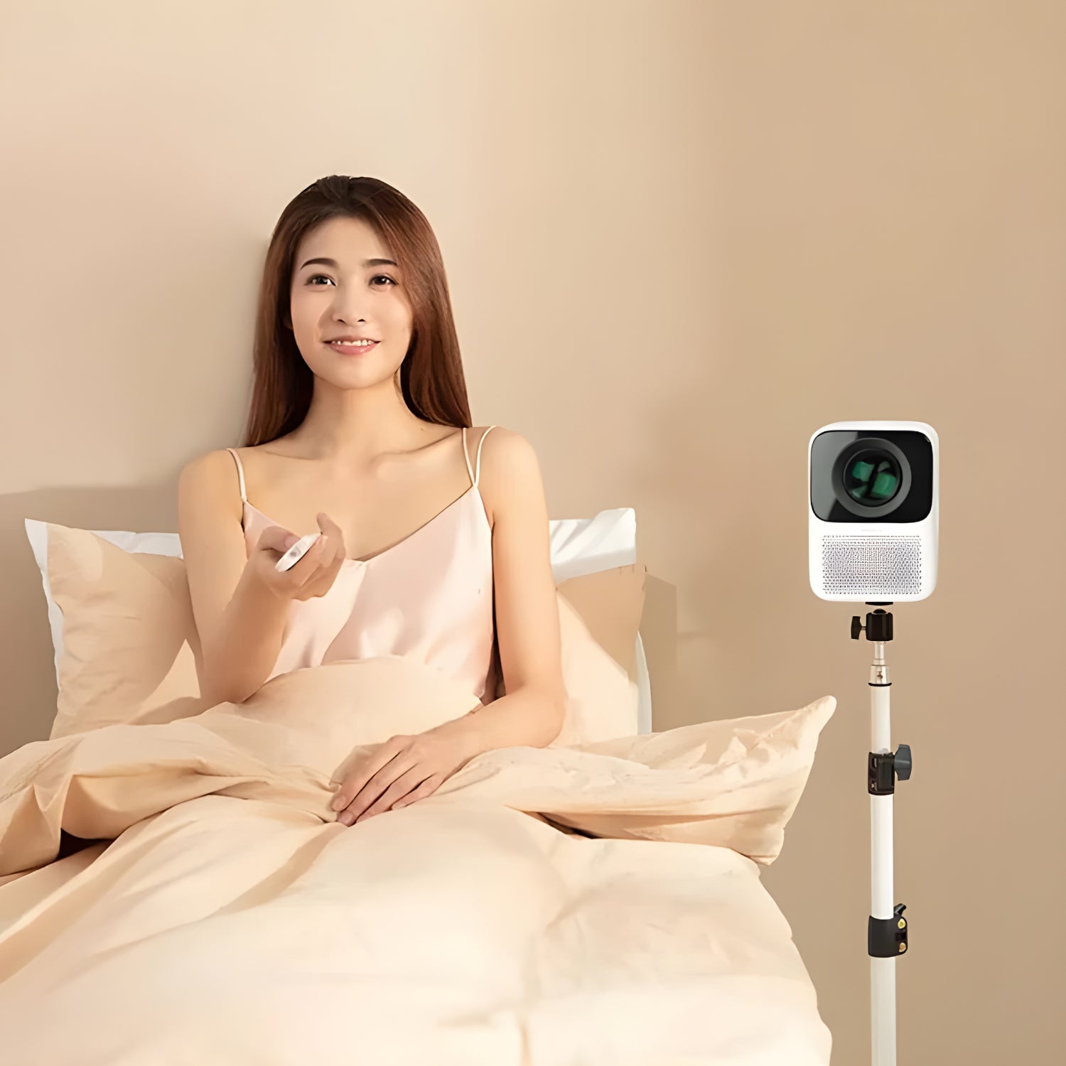 Wanbo Tripod Floor Stand White image 4