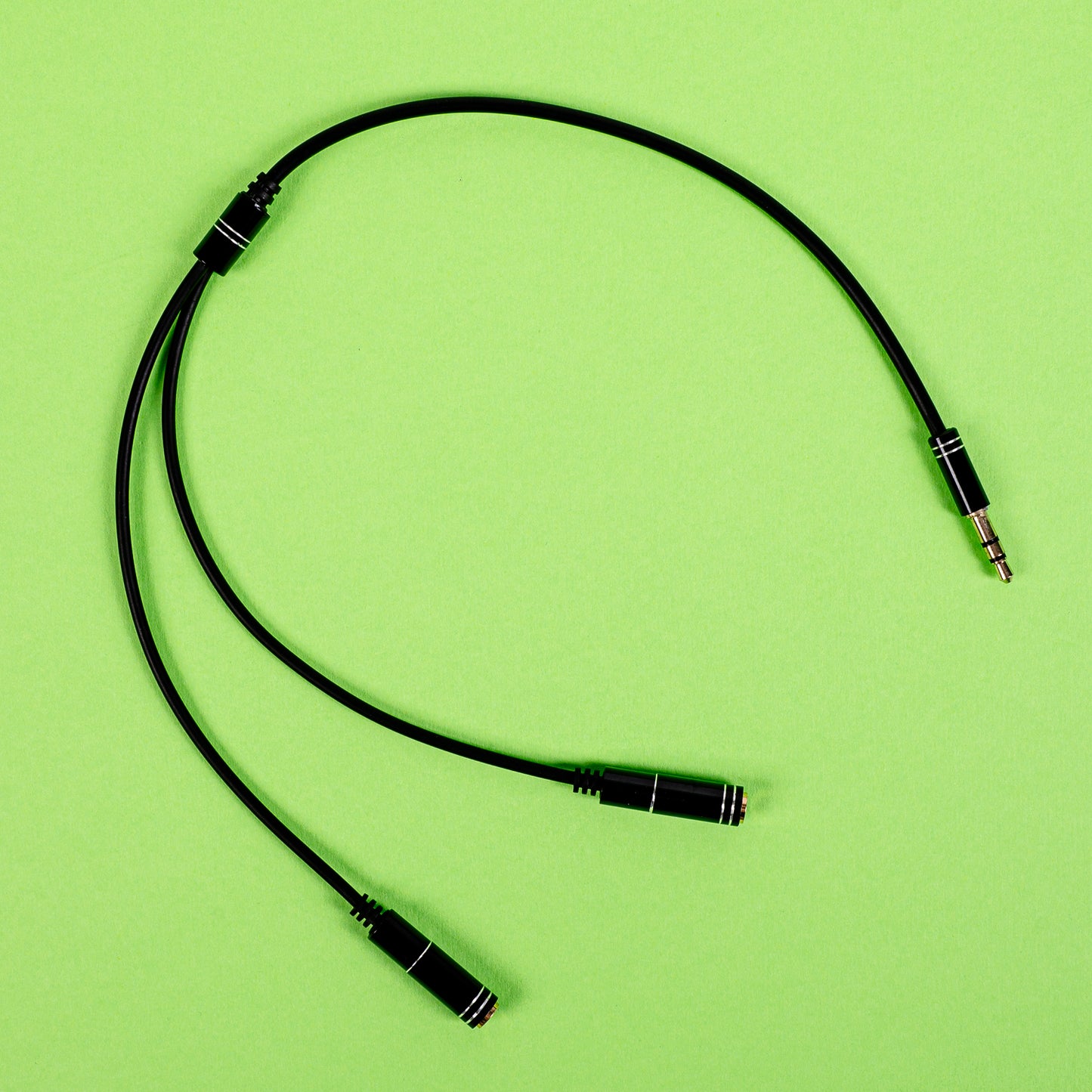 Gizzu 3-POLE Audio Splitter Cable Black image 5