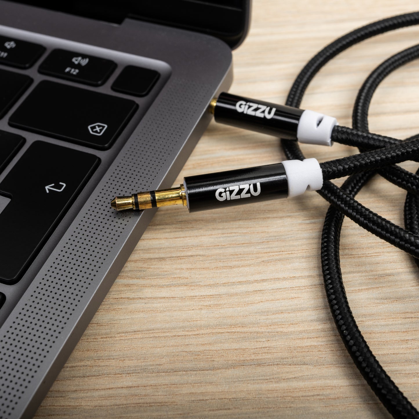 Gizzu 3.5MM Aux Cable 2M Black image 3