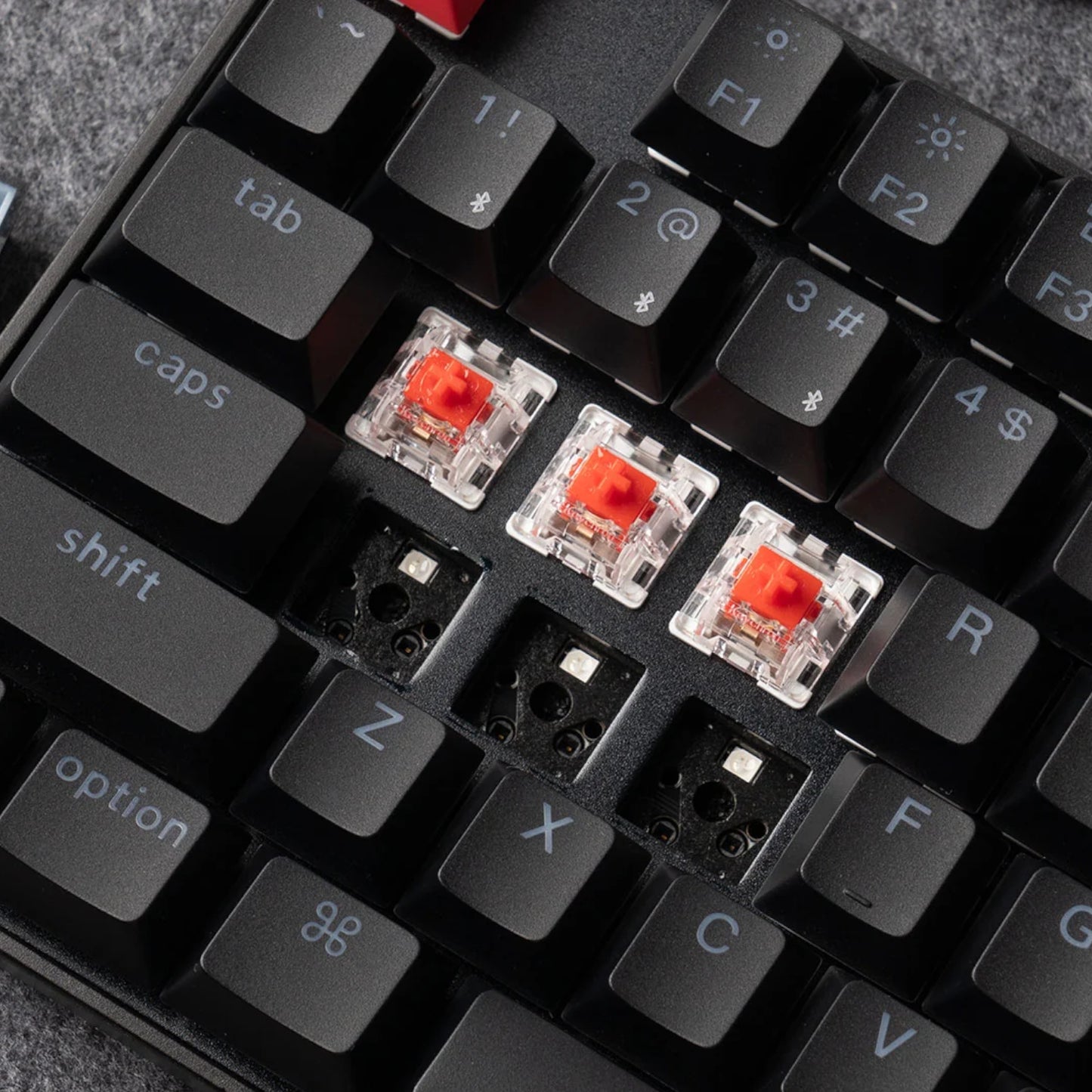 Keychron K8 Qmk 80% Tkl Wireless Mechanical Keyboard V2 Red Switches Black image 4