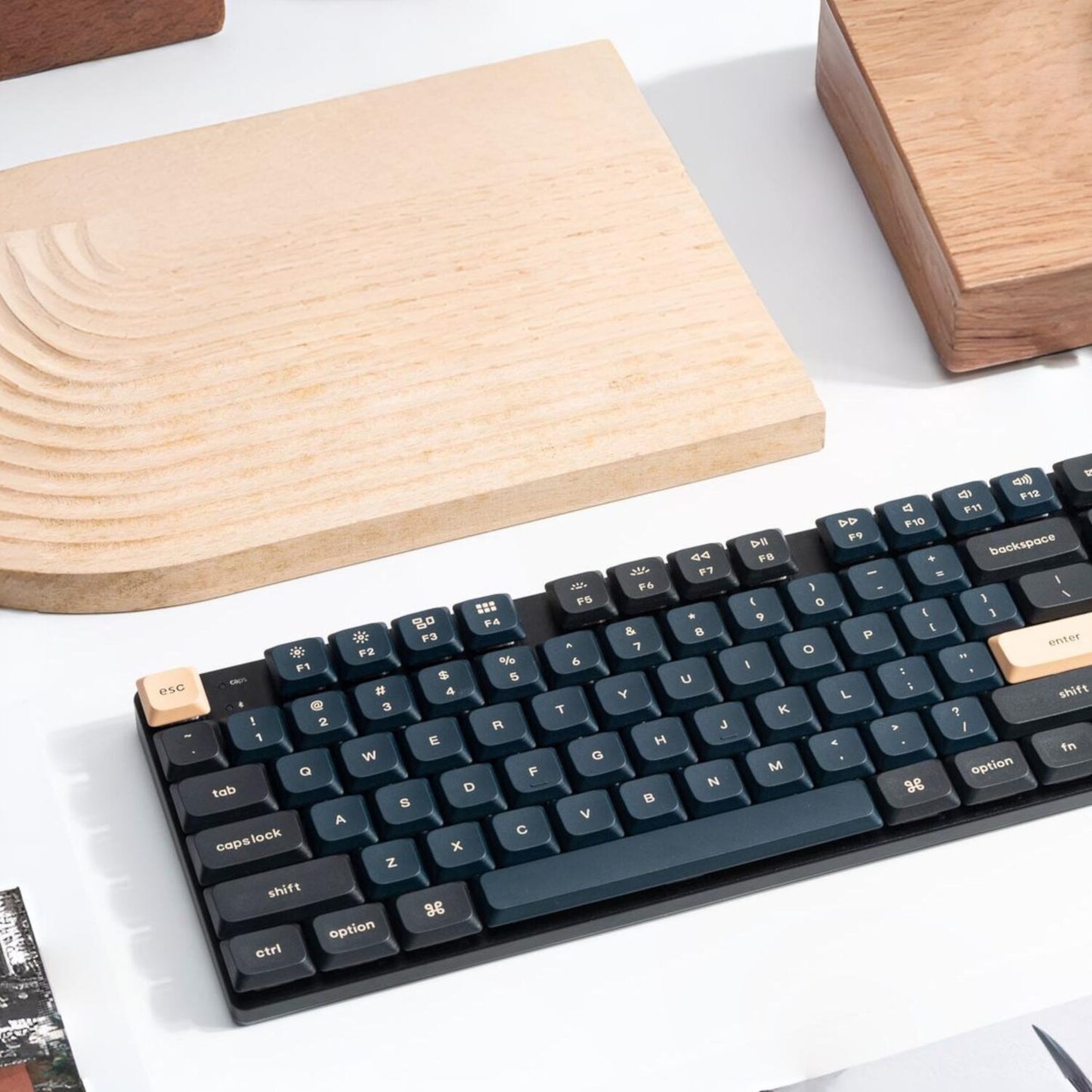 Keychron Pbt Lsa Knight Keycap Set V2 Low Profile image 5