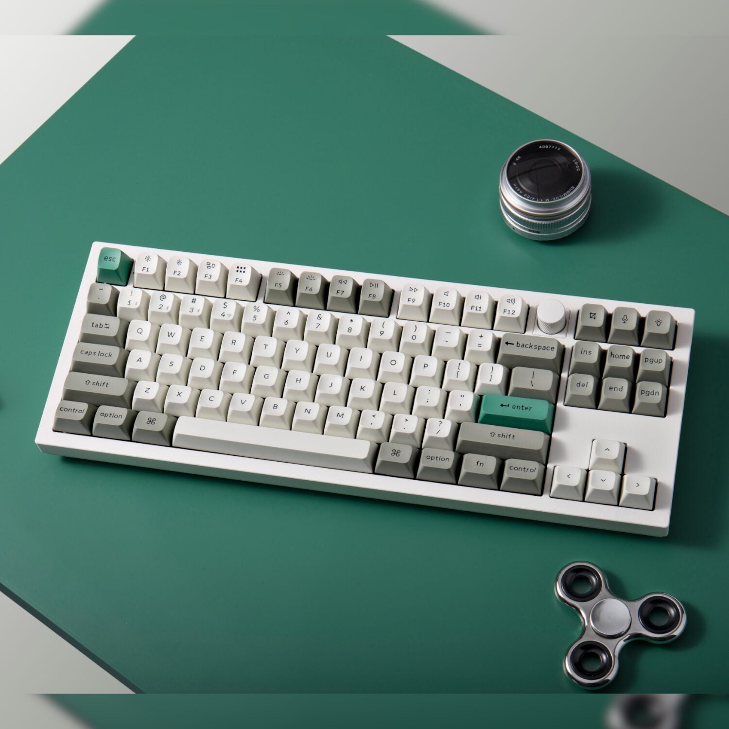 Keychron Q3 Max 80% Full Assembled Knob Red Switch Hot-Swap Gateron Jupiter RGB Wireless Keyboard Shell White image 3