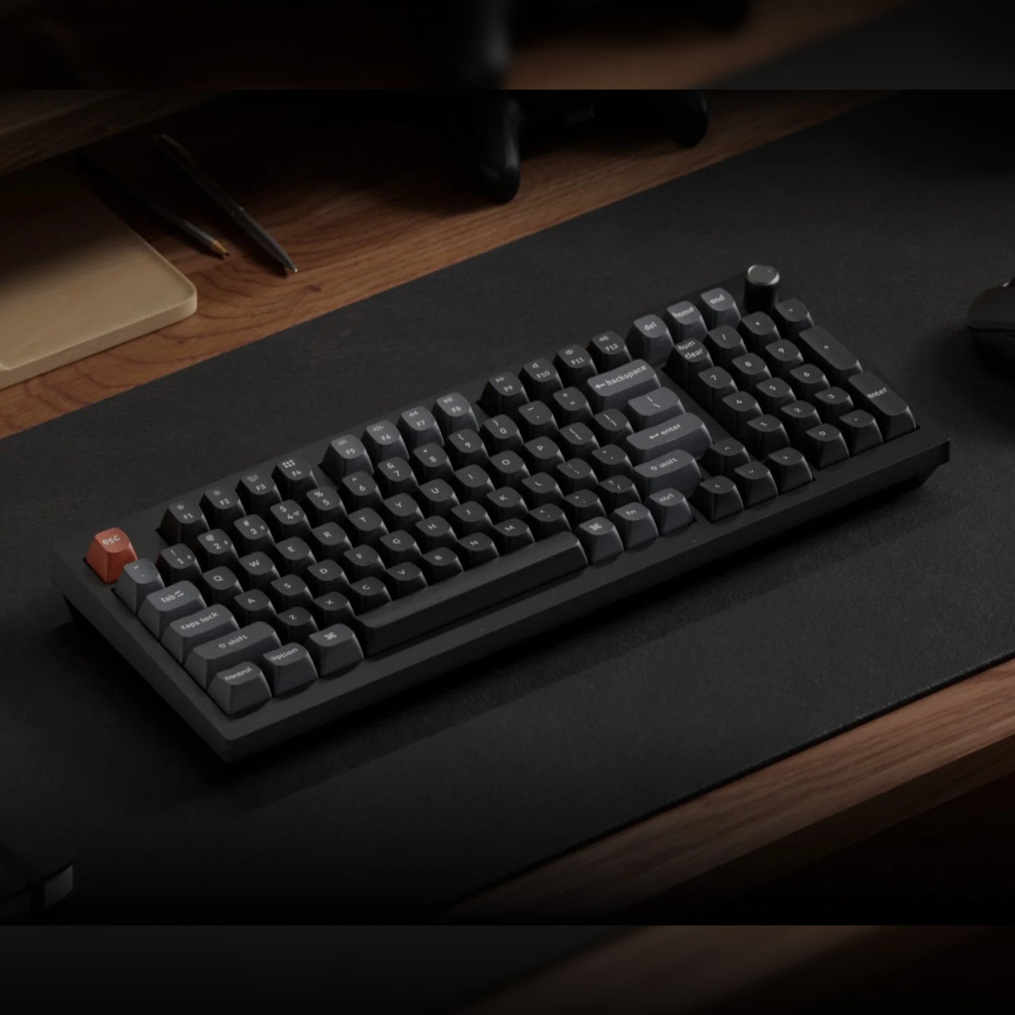 Keychron V5 Ultra 96% 8K Red Switch Hot-Swapple Silk Pom RGB Wireless Keyboard image 6