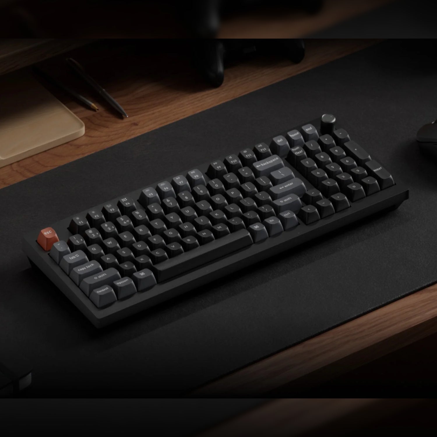 Keychron V5 Ultra 96% 8K Red Switch Hot-Swapple Silk Pom RGB Wireless Keyboard image 6